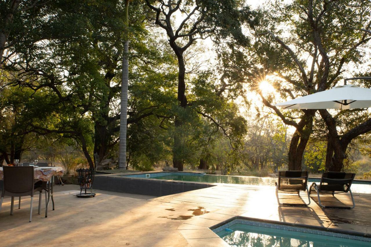 Southern Sands Eco Lodge โฮดสปรูท ภายนอก รูปภาพ